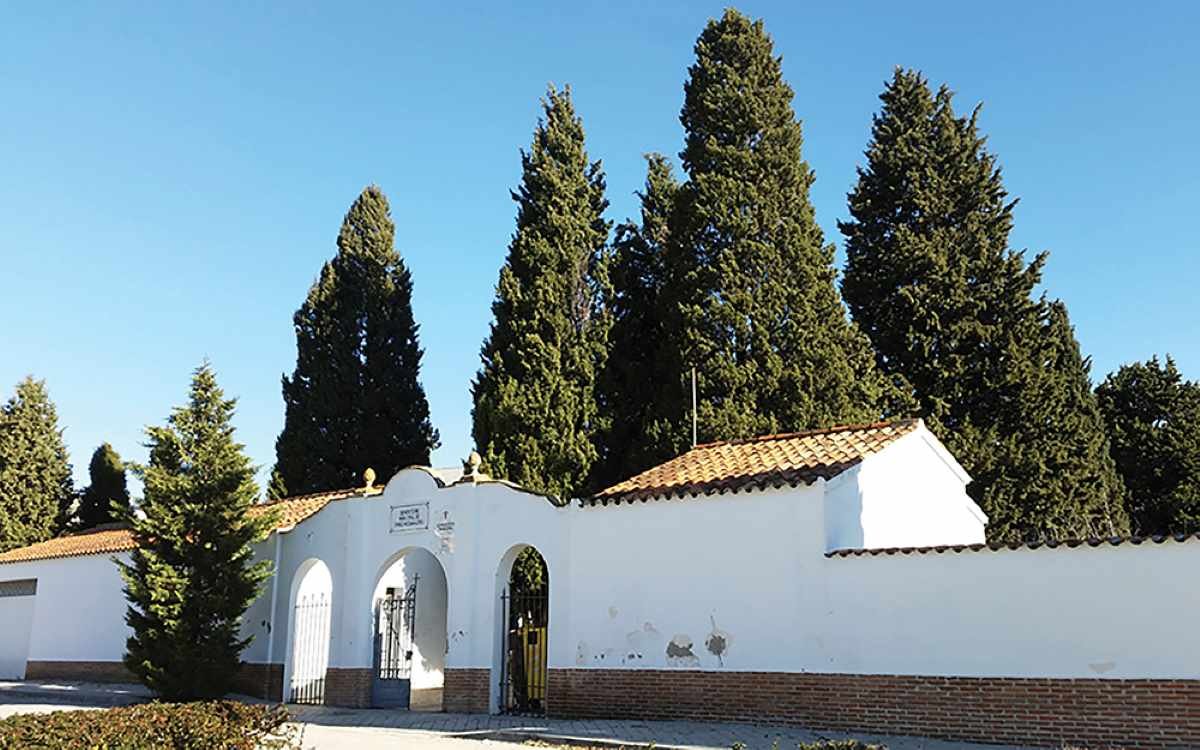 En funcionamiento el dispositivo especial en el cementerio municipal para los días 1,2 y 3 de noviembre