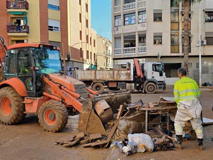 Rivas muestra su solidaridad tras la tragedia de la DANA en Valencia