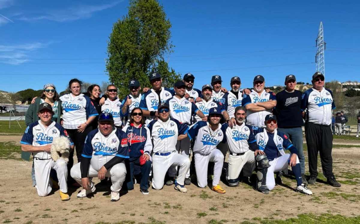 El CBS Rivas se corona campeón de la Liga AAA de Madrid de sófbol mixto