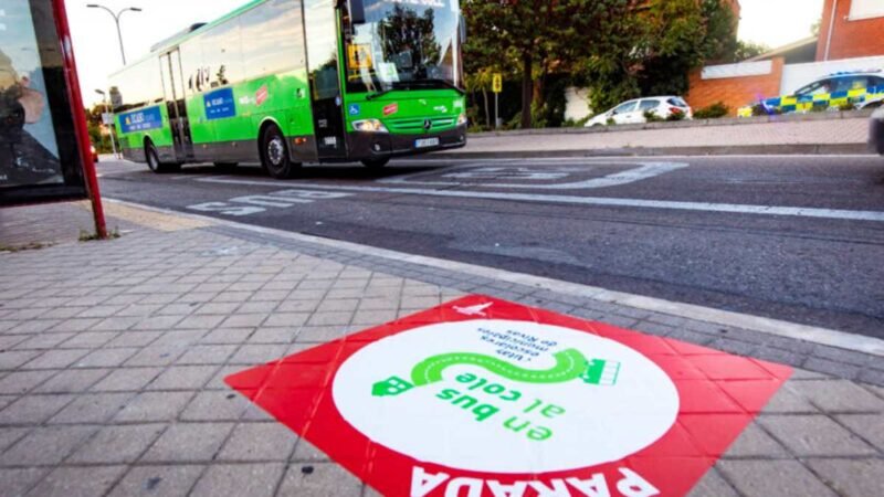 En bus al cole’ abre el plazo de inscripción para el curso 2025-2026