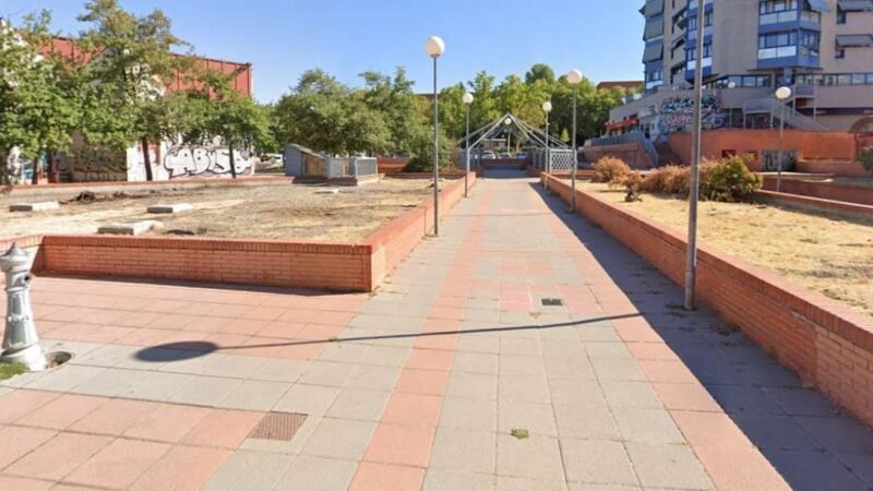 ‘Problemas de la ciudadanía’, ripenses denuncian el estado de la plaza colindante al Centro Cívico Comercial Covibar