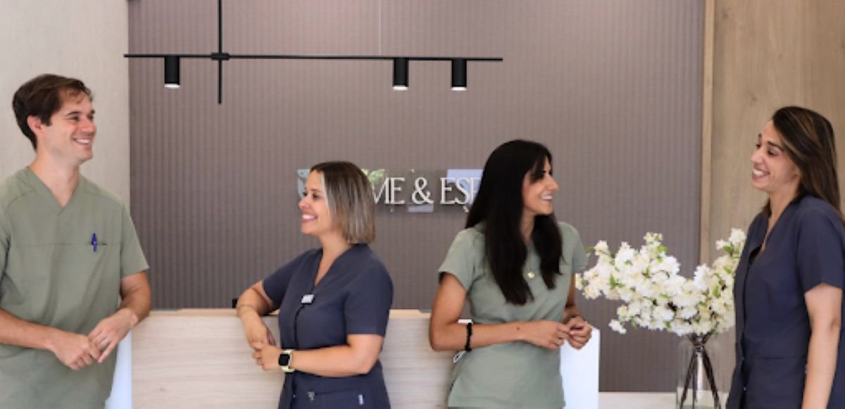 Recupera tu sonrisa en 24 horas con los implantes dentales de la Clínica Adame y Espiga en Rivas