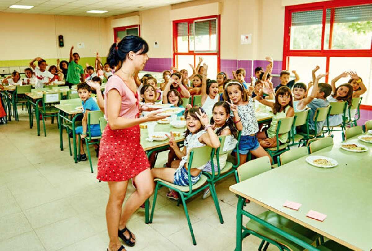 Rivas pide a la Comunidad de Madrid la gratuidad del comedor escolar de 0 a 16 años