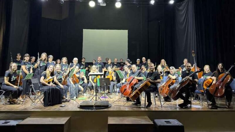La Orquesta de Profes por la Pública celebra en Rivas su ‘Canto a la libertad’