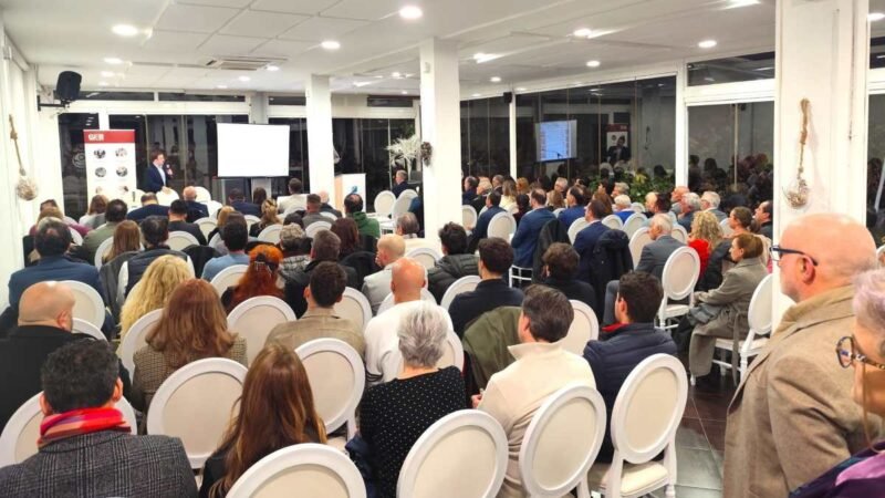 Rivas gana protagonismo en el encuentro empresarial navideño de ASEARCO, que reunió a doscientas personas y puso el foco en el talento emprendedor del Sureste