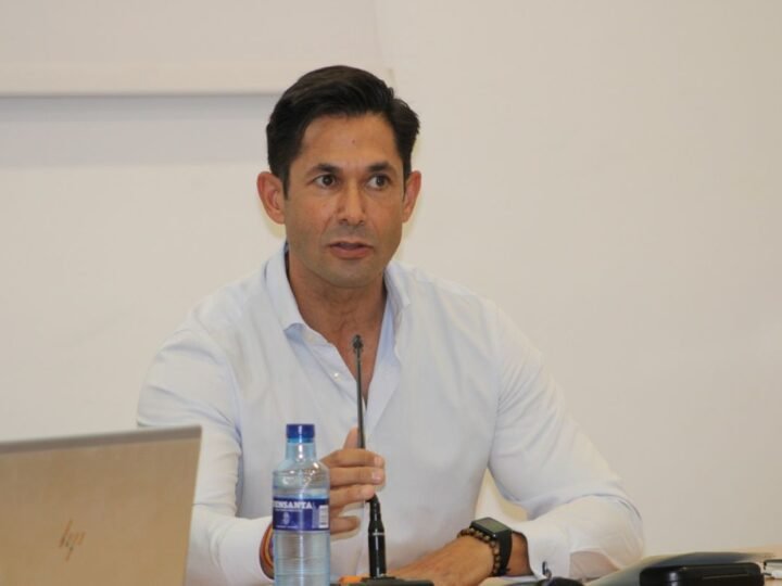 Francisco Gallardo deja su acta de concejal del  Partido Popular de Rivas por motivos personales 