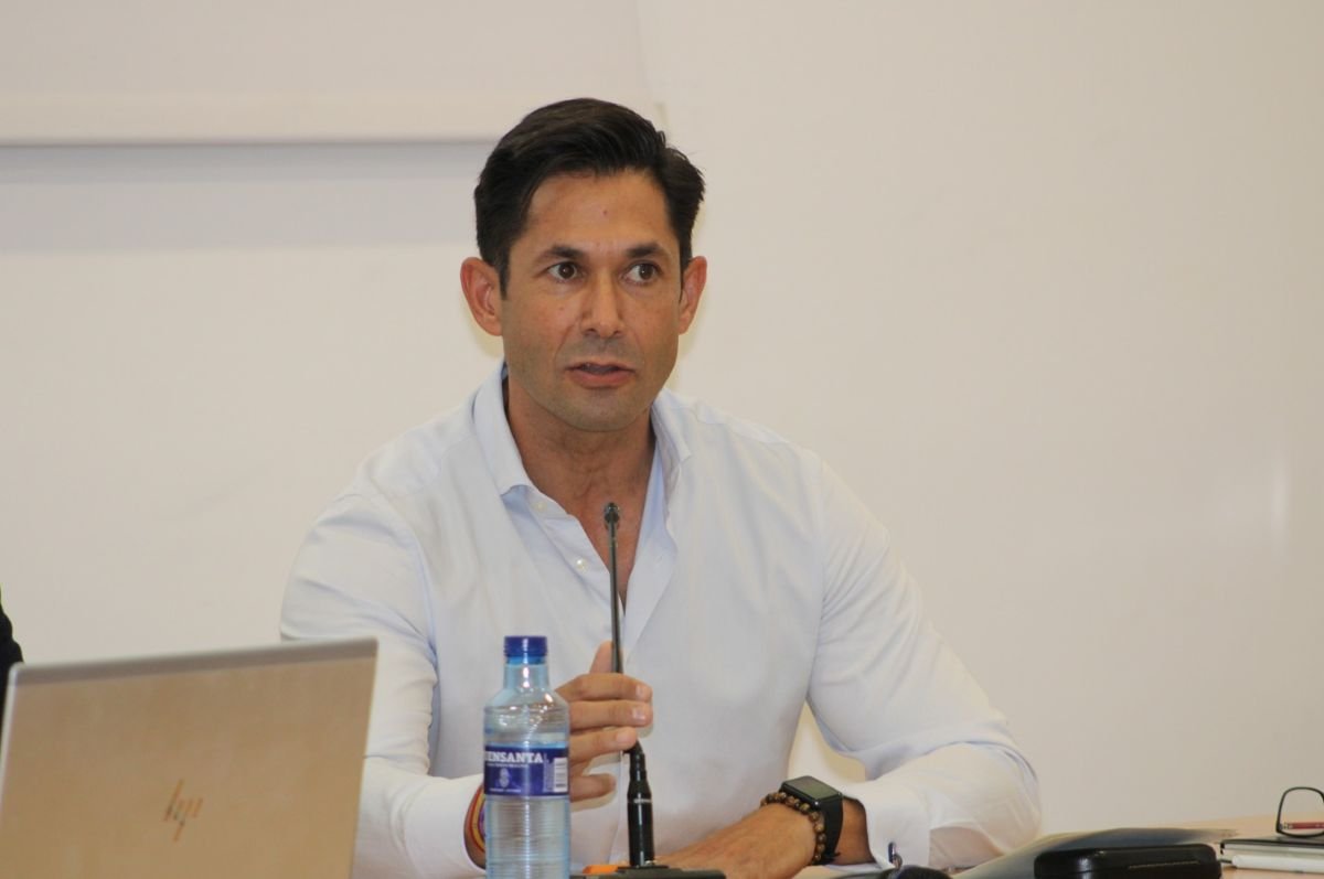 Francisco Gallardo deja su acta de concejal del  Partido Popular de Rivas por motivos personales 