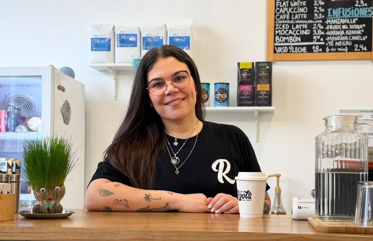 Quién está detrás de… Kofe Roots: raíces familiares, café de especialidad y energía natural en Rivas Vaciamadrid