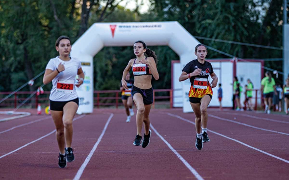 Rivas prepara su selección para la final autonómica de cross escolar