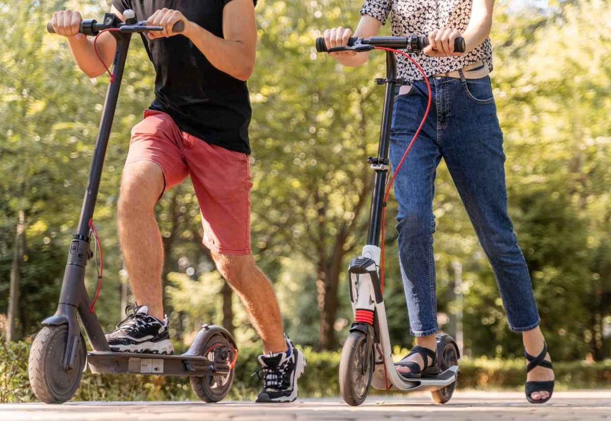 La Policía Local de Rivas inicia una campaña de control sobre patinetes eléctricos ante la nueva normativa