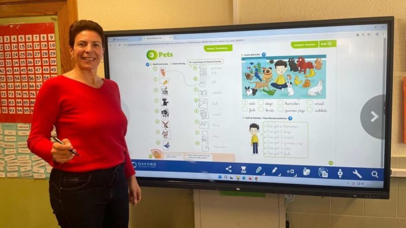 El PP denuncia una “campaña de acoso” contra la directora del CEIP Las Cigüeñas y el Gobierno municipal lo niega