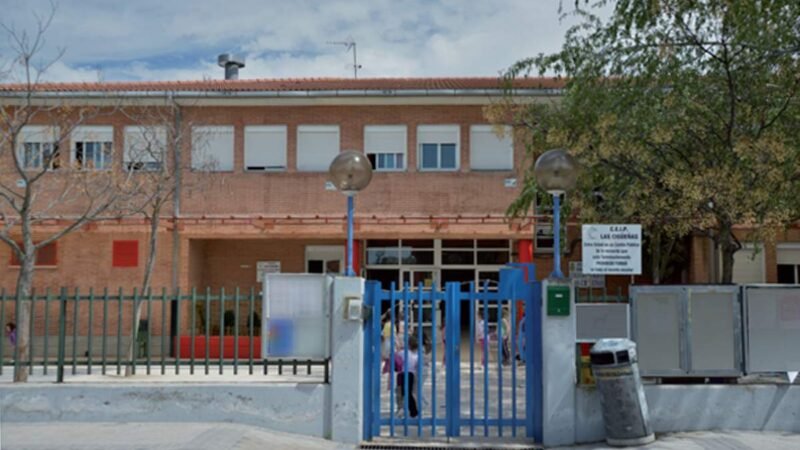 El Pleno de Rivas reprueba a la concejala del PP Amara Gómez por el conflicto en el CEIP Las Cigüeñas