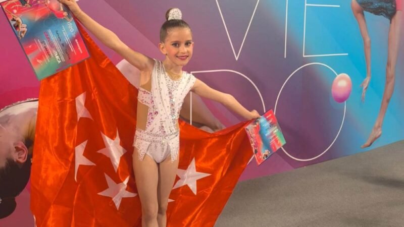 La joven ripense Adhara del Castillo, entre las mejores de España en gimnasia rítmica base
