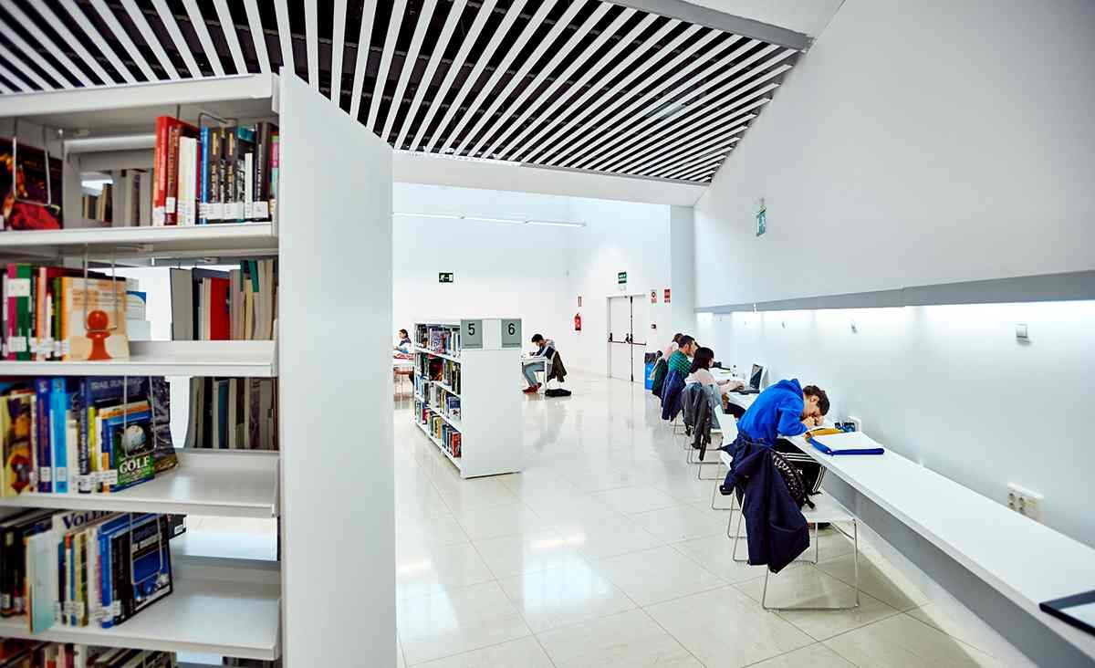 Las bibliotecas de Rivas amplían horarios por la época de exámenes y adelantan su apertura anual