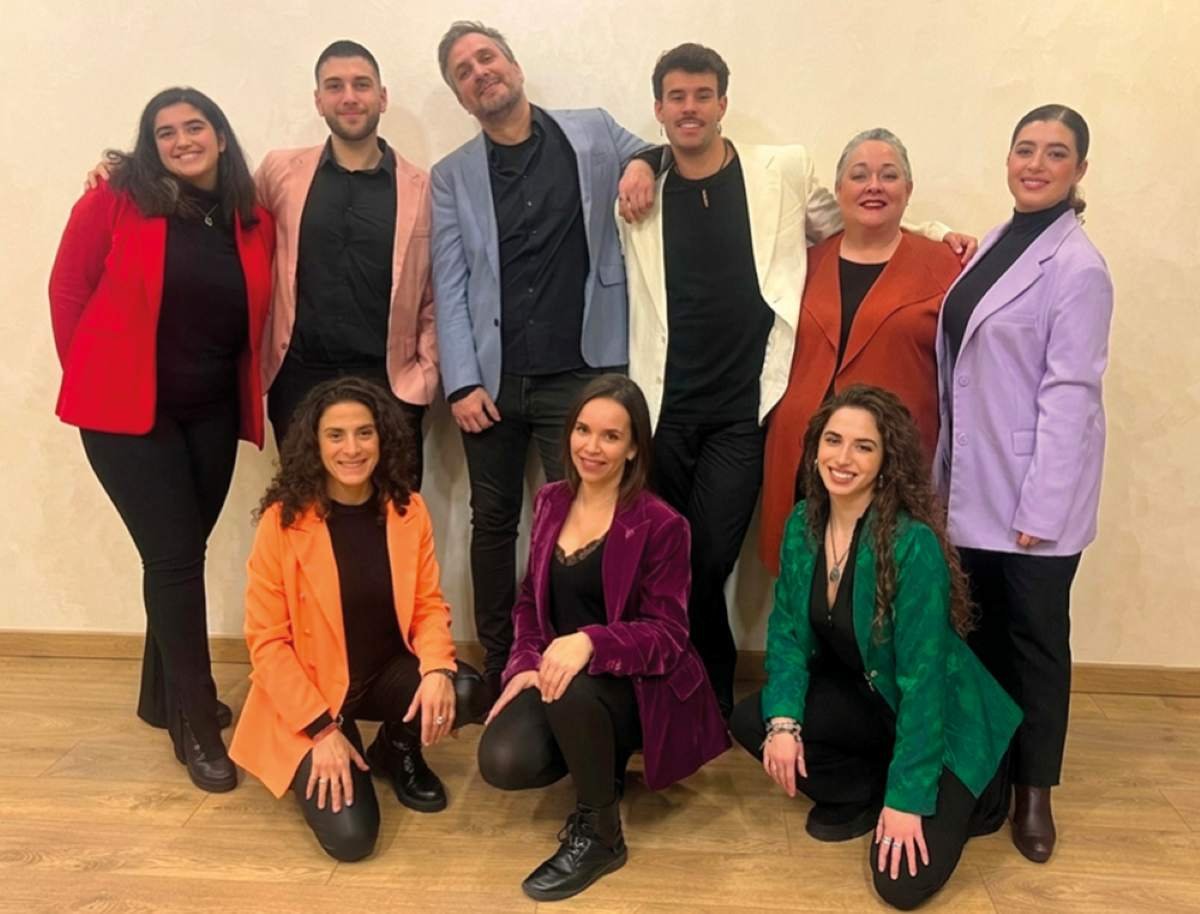 El coro Gospel Flame llena de energía y música negra el centro cultural García Lorca