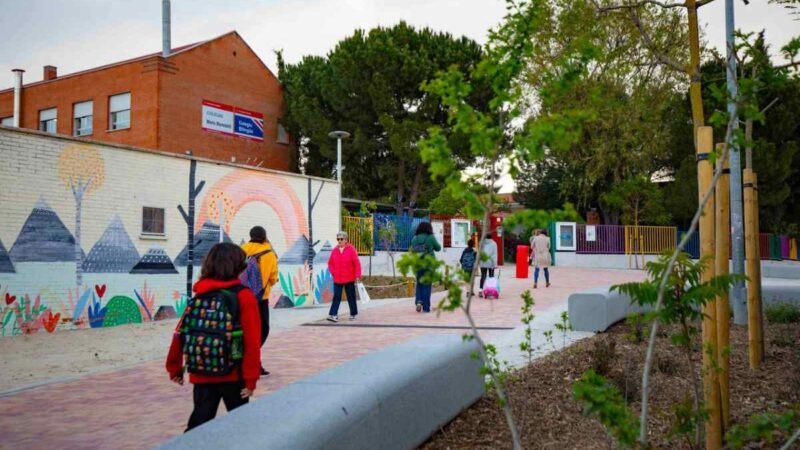 Rivas transforma los accesos a tres colegios con espacios más verdes y seguros