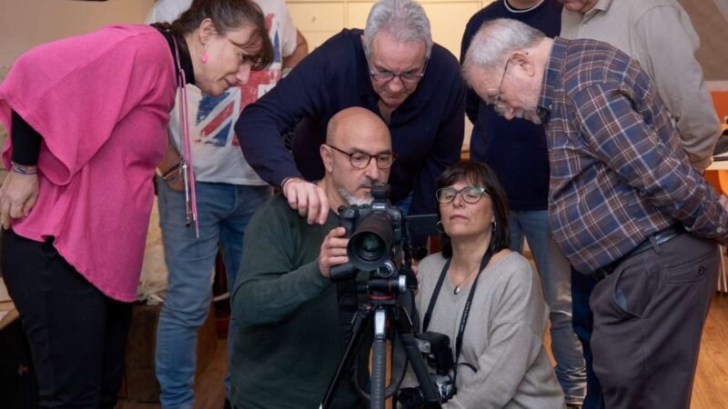 Quién está detrás de… Foto F: La escuela de fotografía que lleva más de una década formando talento en Rivas