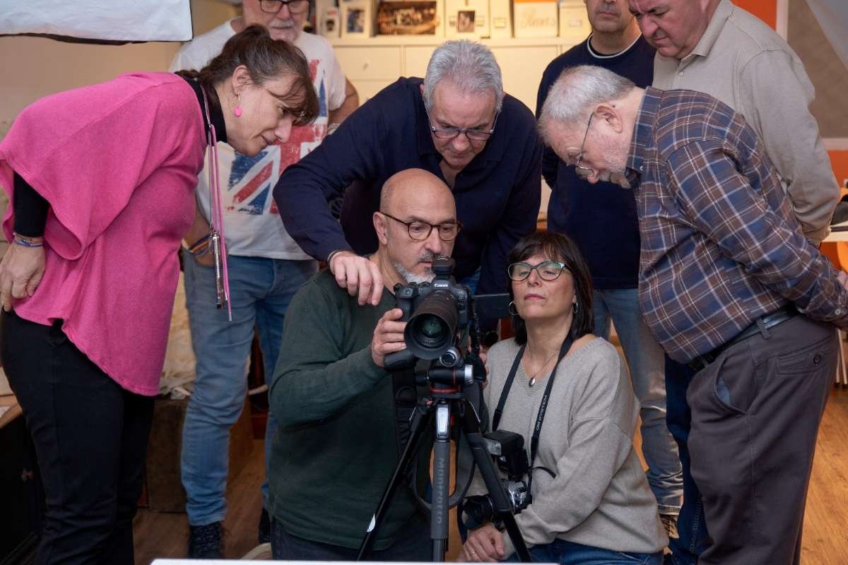 Quién está detrás de… Foto F: La escuela de fotografía que lleva más de una década formando talento en Rivas