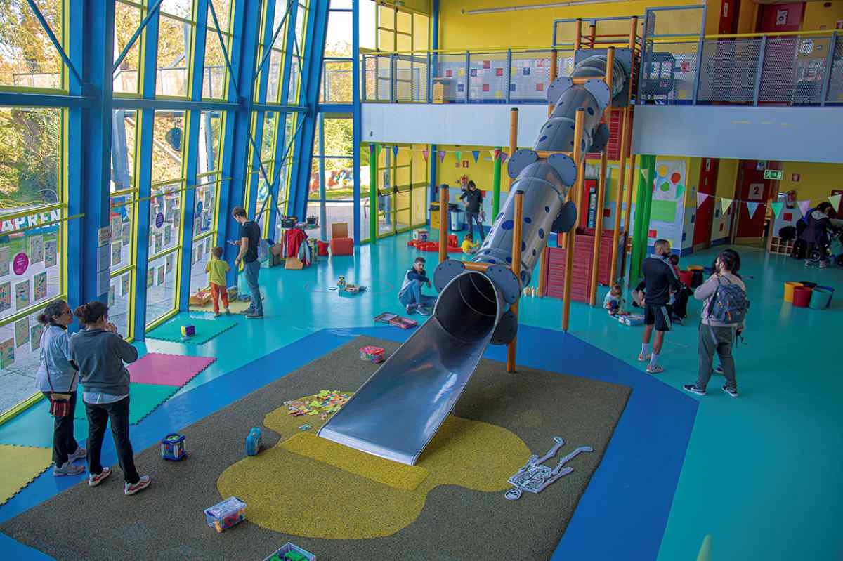 Abril llega a Rivas con una completa agenda de actividades para familias en Rayuela y Bhima Sangha