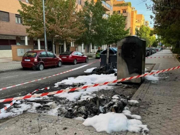 Se investiga un nuevo incendio de contenedores en Rivas tras repetirse en la misma calle en menos de un mes