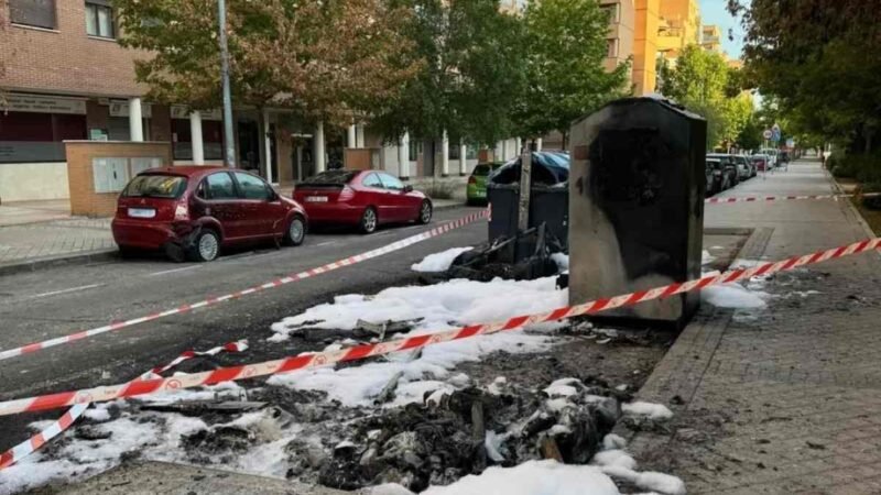 Se investiga un nuevo incendio de contenedores en Rivas tras repetirse en la misma calle en menos de un mes
