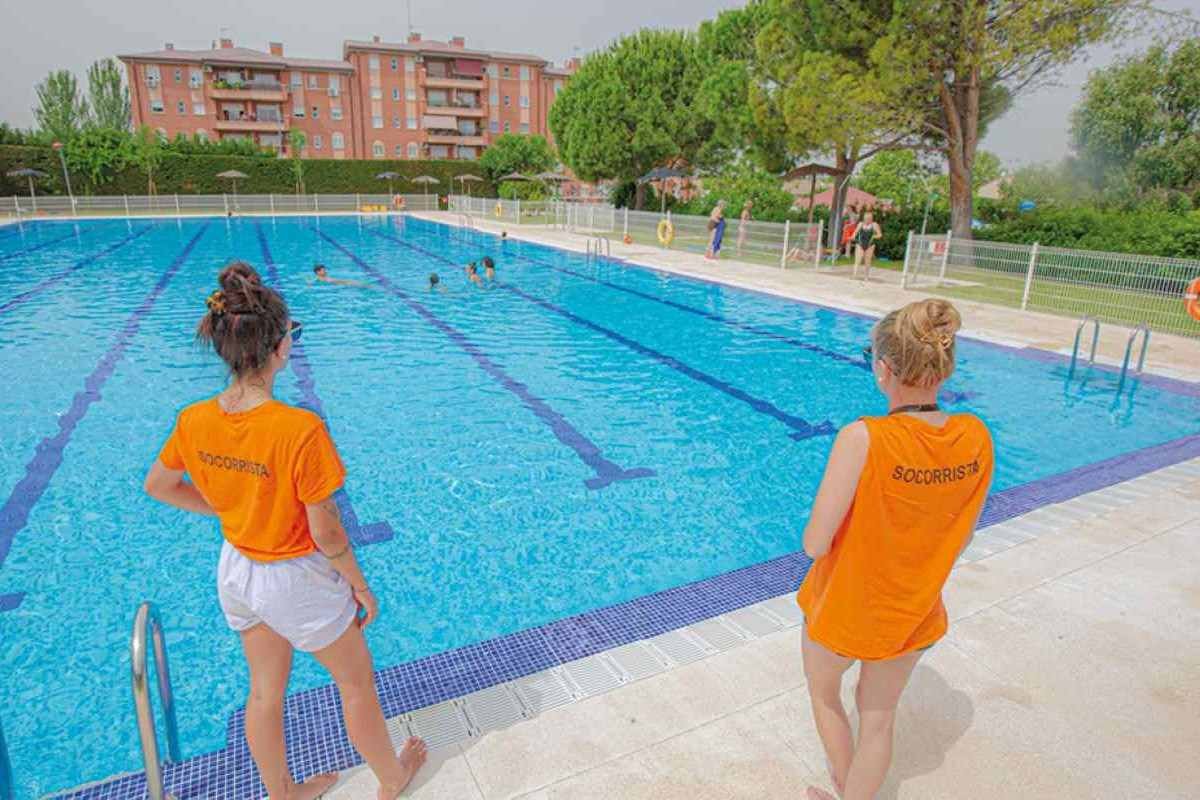 Las piscinas municipales de Rivas abrirán el 13 de junio con nuevas facilidades para los usuarios habituales