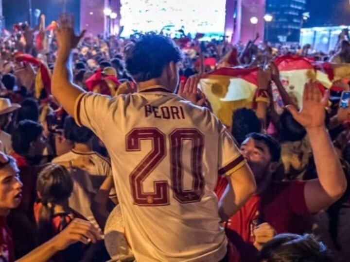 La pantalla gigante para la final del Mundial divide a Rivas: oposición y hostelería chocan por la decisión del Ayuntamiento