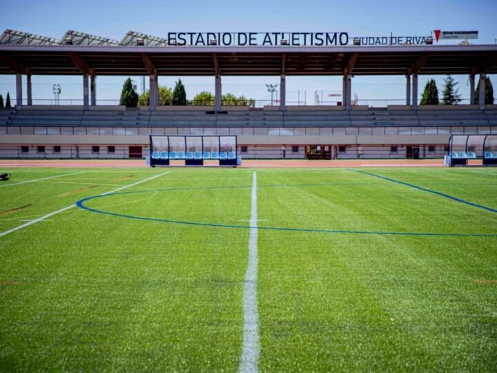 El estadio de atletismo del Cerro del Telégrafo estrenará nuevo césped el 14 de agosto tras una renovación integral
