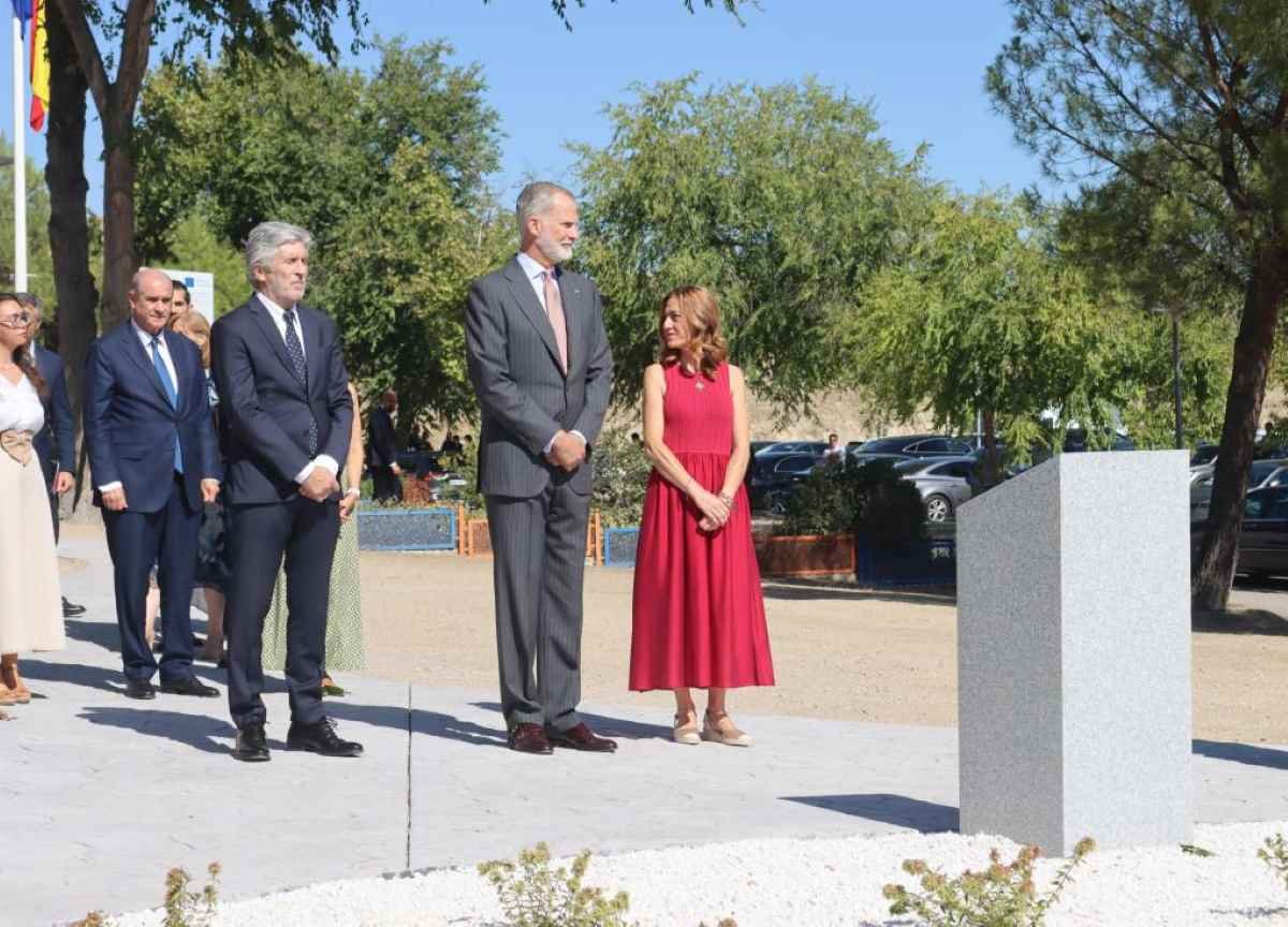 Felipe VI inaugura en Rivas el curso de la Escuela Nacional de Protección Civil