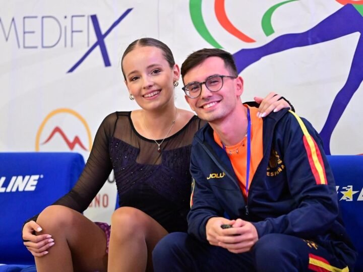 La ripense Adriana Santiago Navarro logra el bronce en el Campeonato de Europa de patinaje artístico en línea