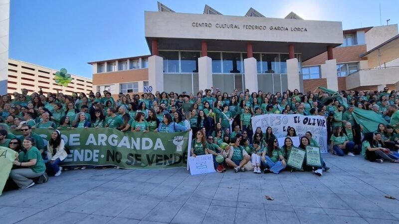 La huelga indefinida por la educación pública comienza en Rivas: estas son las movilizaciones previstas